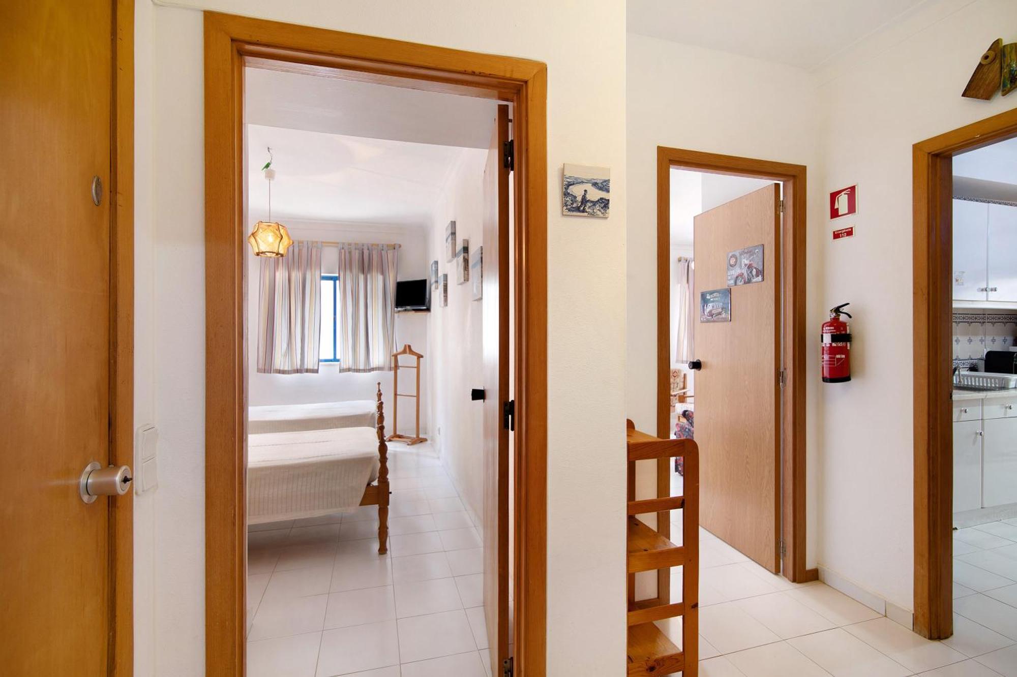 Apartamento T1 Edisol กัวเตย์รา ภายนอก รูปภาพ